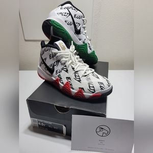 Kyrie 4 BHM (GS). Size 6.5y. Color Multi-Color